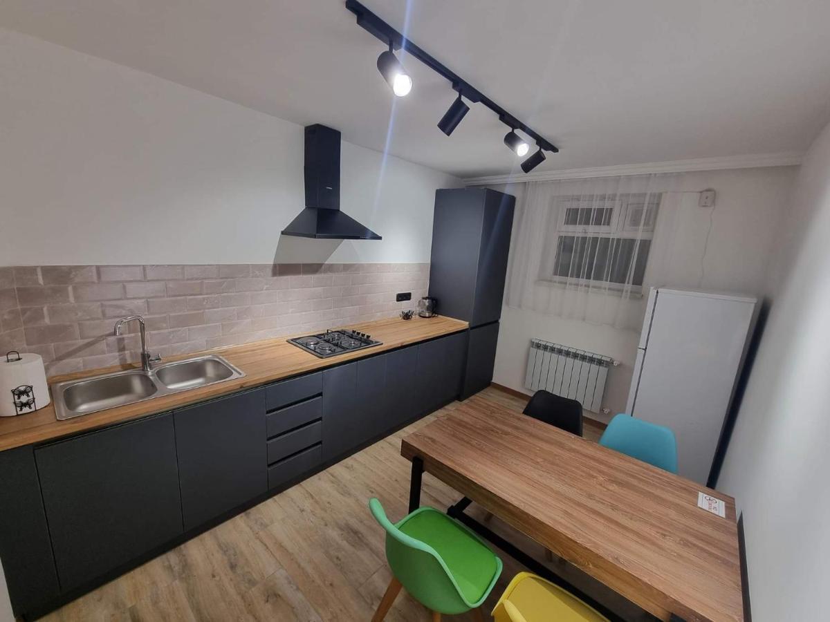 Villa Sunshine , Apartment With 4 Bedrooms,Whole Apartment, Апартмент Целиком Dilidjan Extérieur photo